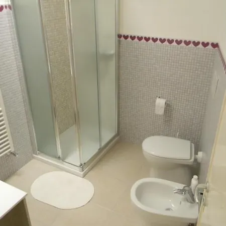 Via Xxiv Maggio , 16 Apartamento *